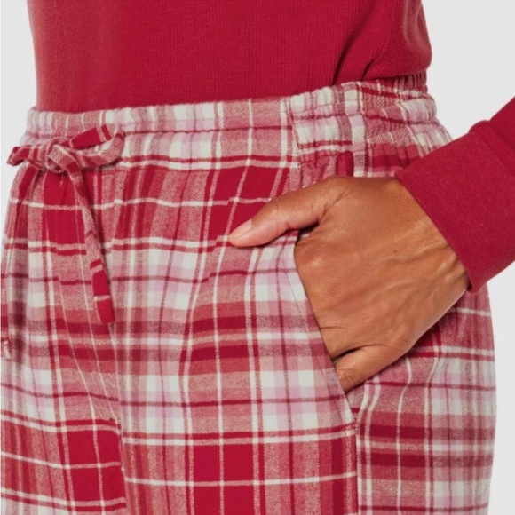 🎁NWT GAP Flannel/thermal PJ red plaid pajama set. Medium☃️ - Picture 5 of 12